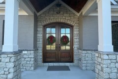 Front-Door-for-Christmas-at-The-Revelli