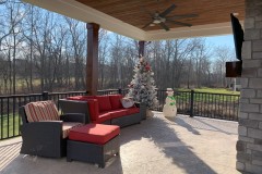 Christmas-in-the-Outdoor-Space-at-The-Bradford.1-